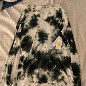 The dye long sleeve shirt